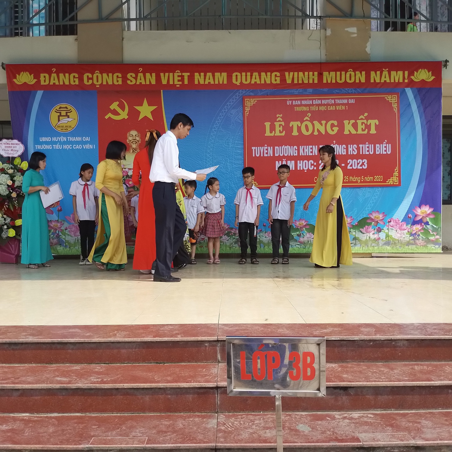 z4377318914863 f3f6ac90db48cf906d3e136073489ede